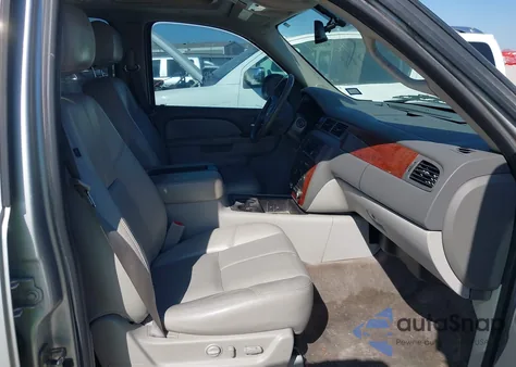 2011 Chevrolet Tahoe Lt z USA, uszkodzony, nr VIN 1GNSCBE07BR309541